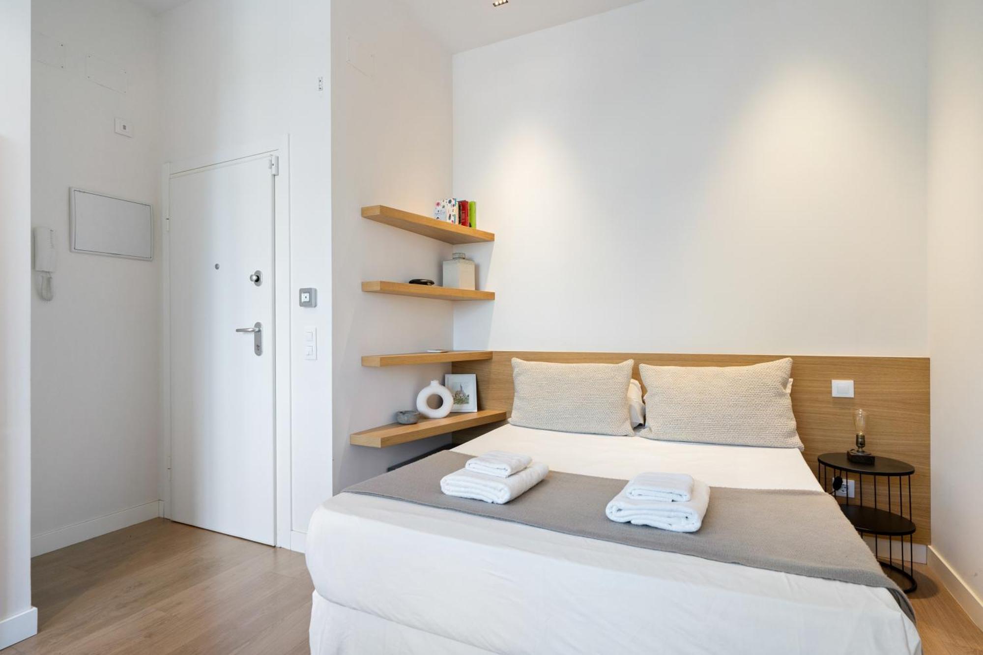 Encantador Estudio Chamartin Madrid Exterior foto